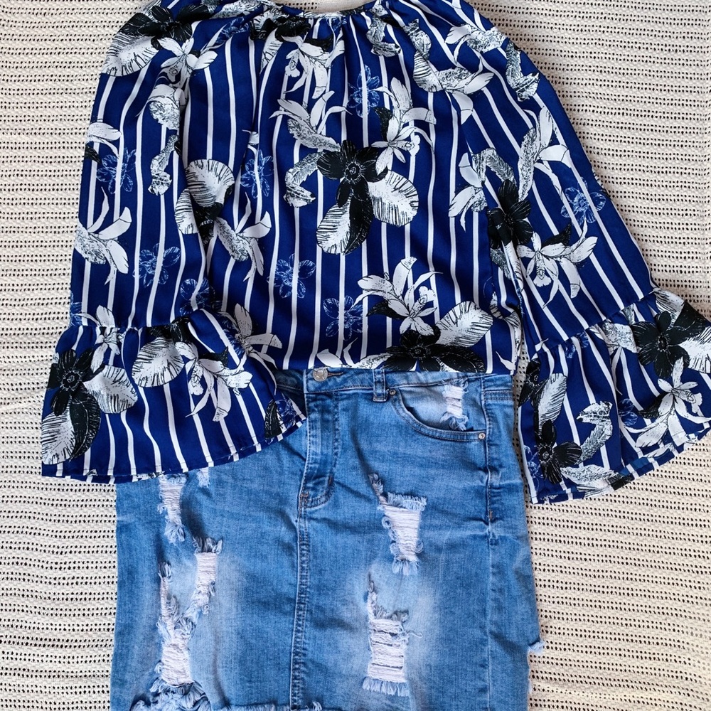 JAPNA Cold Shoulder Blouse - Size: XS